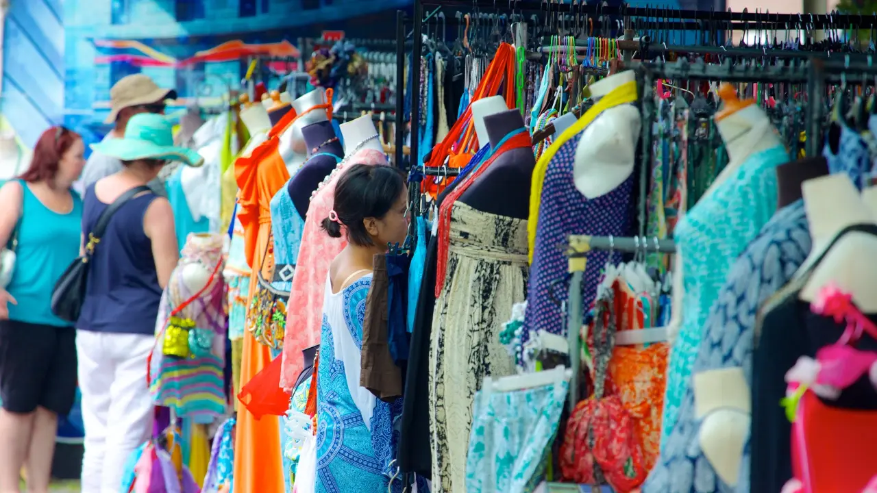 Roadside stalls for shopping Nusa Dua